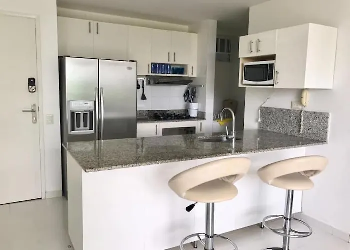 Bello Apartamento Con Salida Al Mar